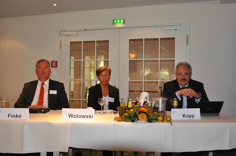 Peter Finke, Dr. Anne Wolowski, Prof.Dr. Stefan Kopp